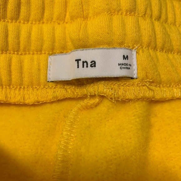 TNA SWEATPANT- NWOT - Picture 4 of 5